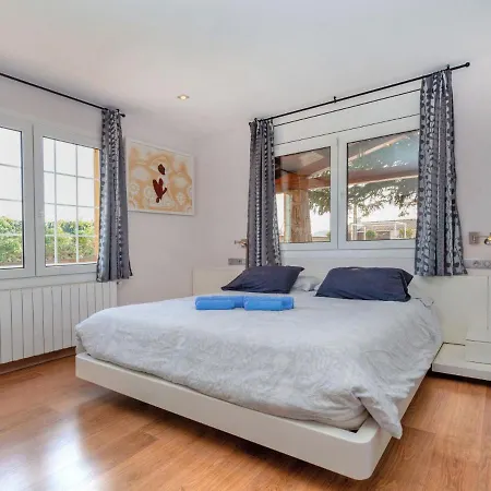 Holiday Hawai Holiday home Lloret de Mar